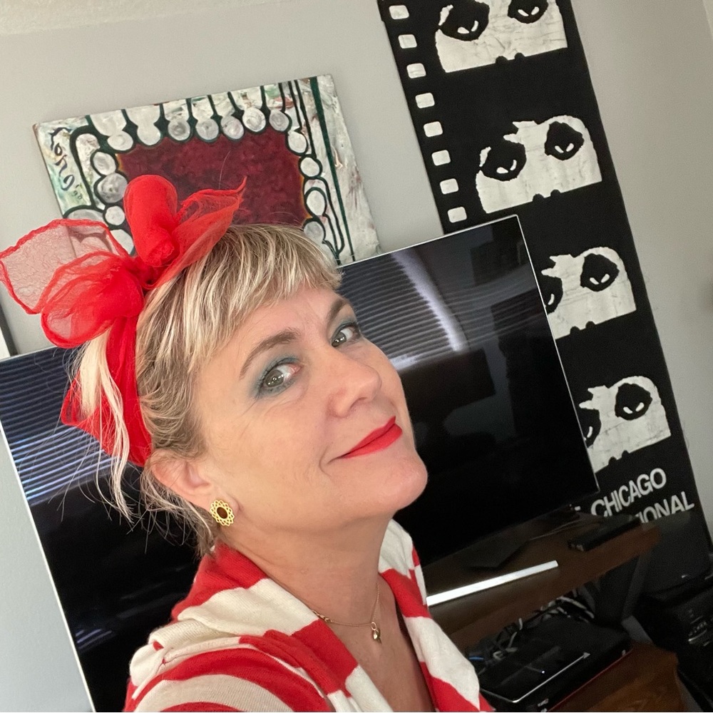 Meet your Posher, Jennifer